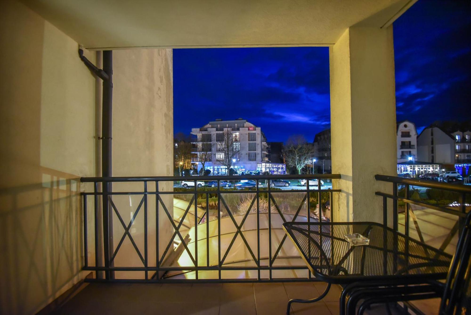 Apartamenty Przy Promenadzie - 2 Sypialnie & Parking - Uzdrowiskowa 12-14 - Apartamenty Na Wyspie Swinoujscie Luaran gambar